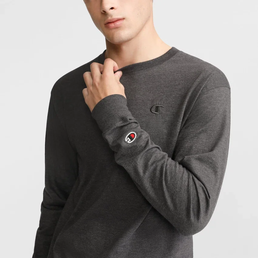 Klassisches Langarm-T-Shirt, gesticktes C Logo