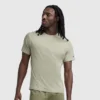 Klassisches T-Shirt, C Logo