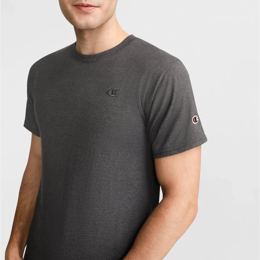 Klassisches T-Shirt, C Logo