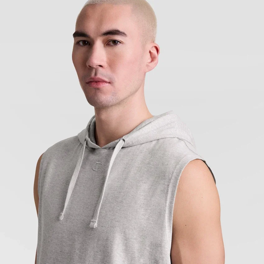 Ärmelloser Hoodie, gesticktes C Logo